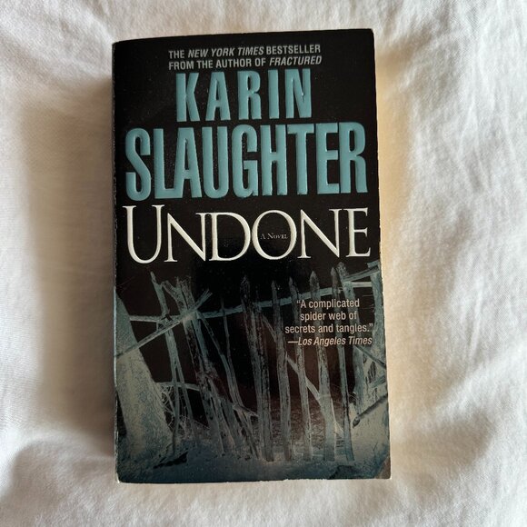 Undone - Karin Slaughter - Paperback - Picture 1 of 3